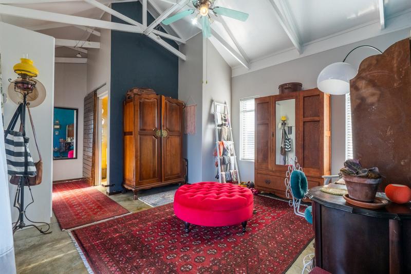 4 Bedroom Property for Sale in Linkside Western Cape